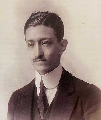 contador alberto mena flores