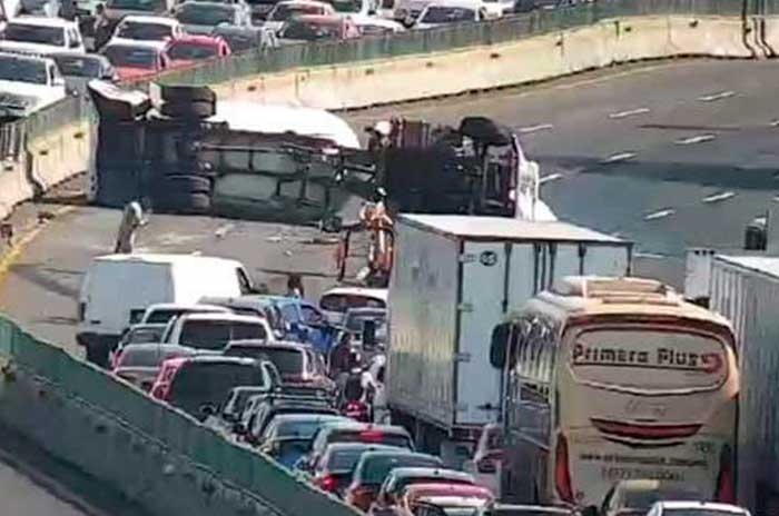 volcadura pipa gas mexico pachuca