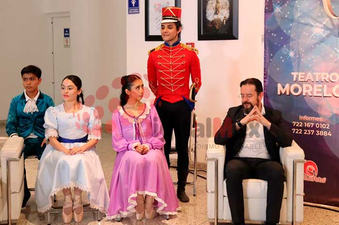 el cascanueces ofit toluca
