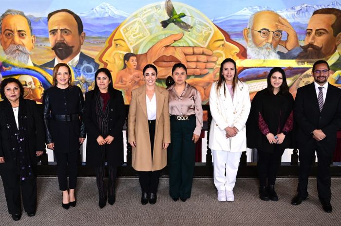 nuevos directivos del DIFEM