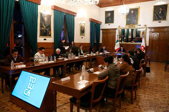 Marco Antonio Sandoval Gonzalez encargado presidencia toluca