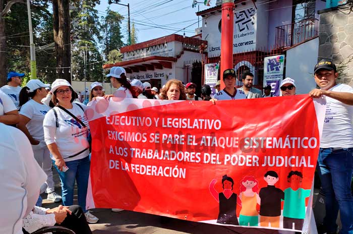 marcha trabajadores pjf toluca