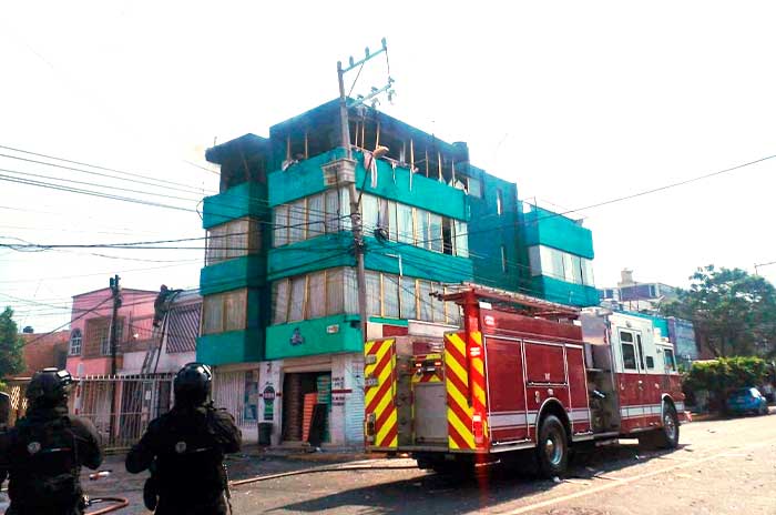incendio edificio nezahualcoyotl edomex