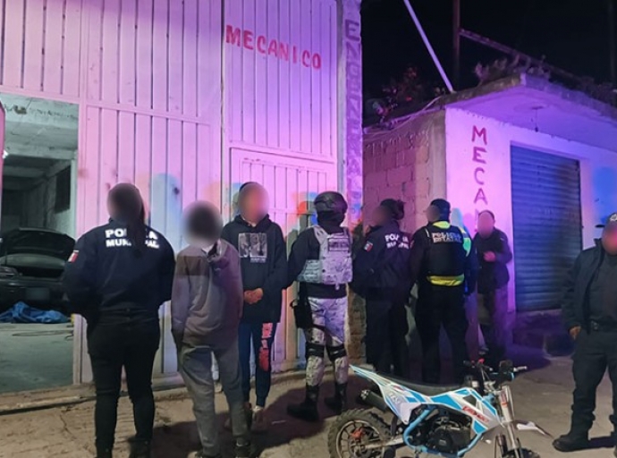 Rescatan a menor desaparecida en taller mecánico