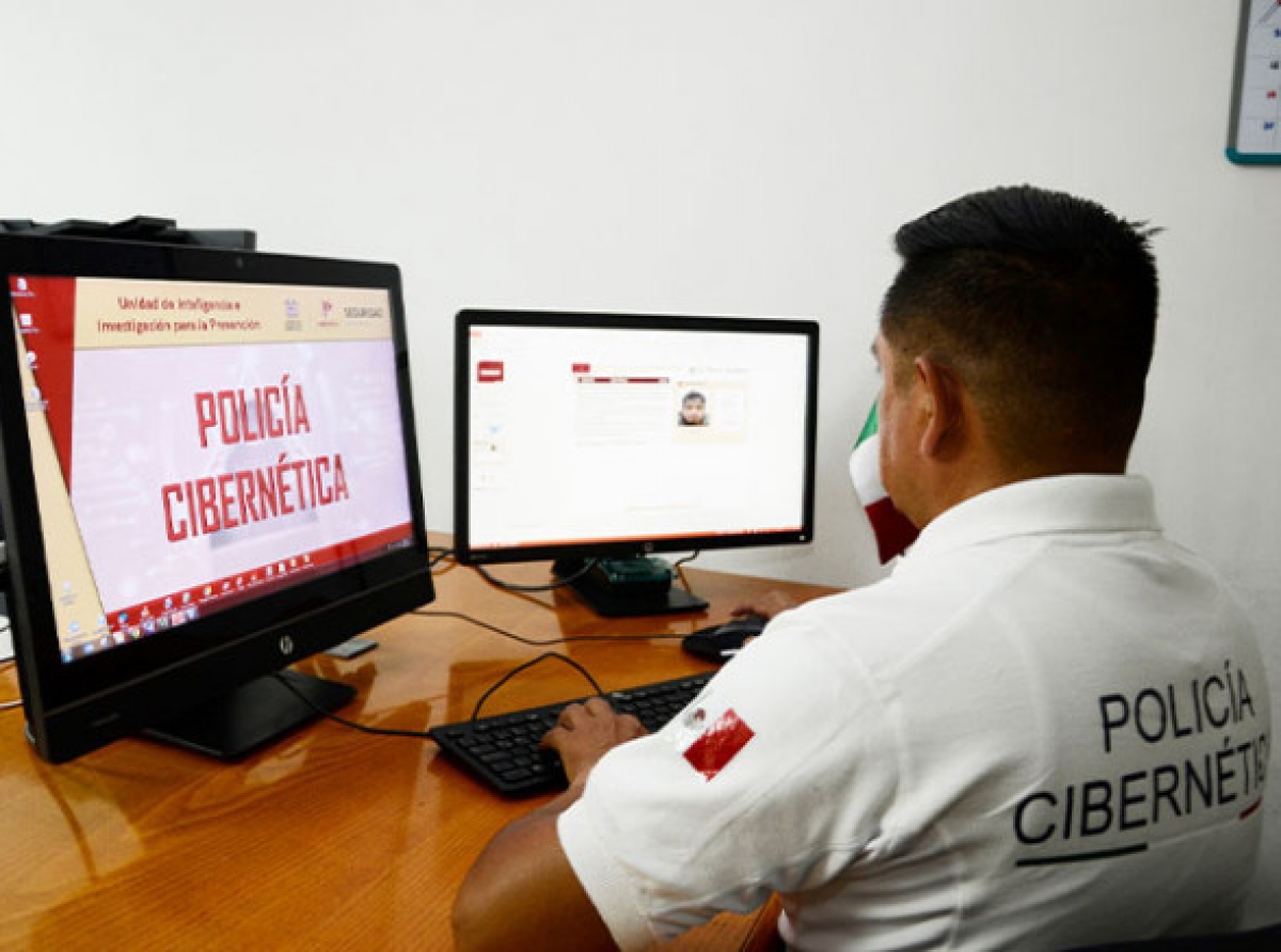 Así fingen ser del C5 para robar tu cuenta de WhatsApp