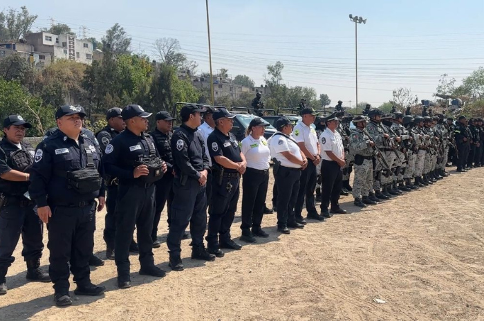 policias