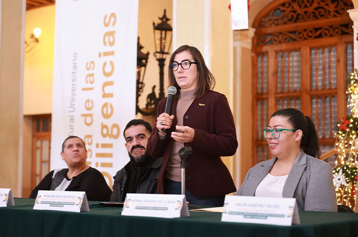 universitarios