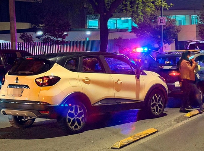 Multan a conductores ebrios y envían al corralón 22 vehículos 