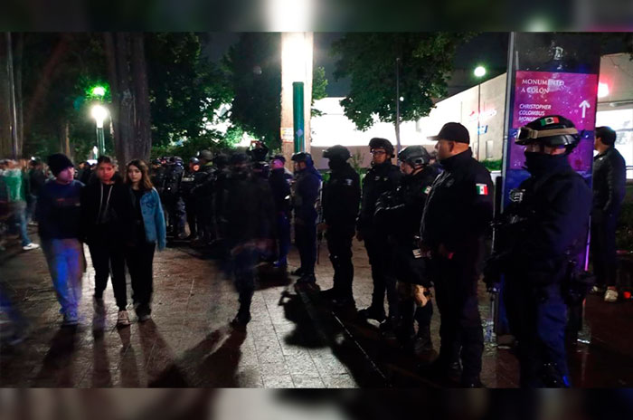policias