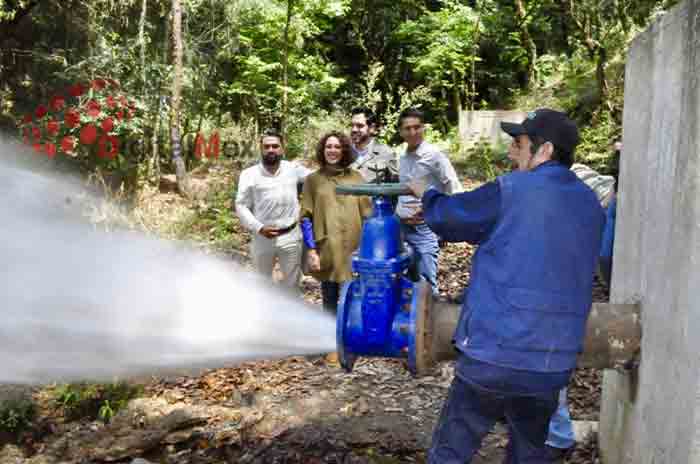 Entrega_CAEM_obras_hidráulicas_en_Temascaltepec_3.jpg