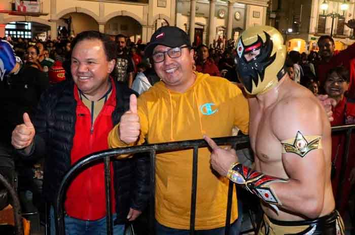 Estrellas-de-la-Lucha-Libre-hacen-vibrar-a-Lerma.jpg