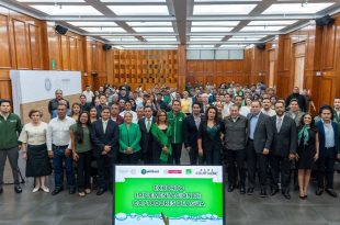 Durante una reunión con más de 100 regidores, el dirigente estatal del Partido Verde en el Estado de México, también llamó a impulsar captadores de agua pluvial en los municipios.