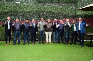 "Nuestra fórmula es muy sencilla, trabajar y cumplir" resaltó el líder estatal