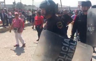 "Secuestran" reos a director de penal Neza Bordo