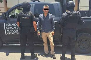 El detenido Ricardo "N”, de 40 años, manejaba una Toyota color gris con placas del estado de Morelos.