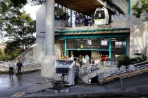 El alcalde de Medellín, Federico Gutiérrez, comunicó la noticia a través de su cuenta de "X" expresando su consternación por el suceso.