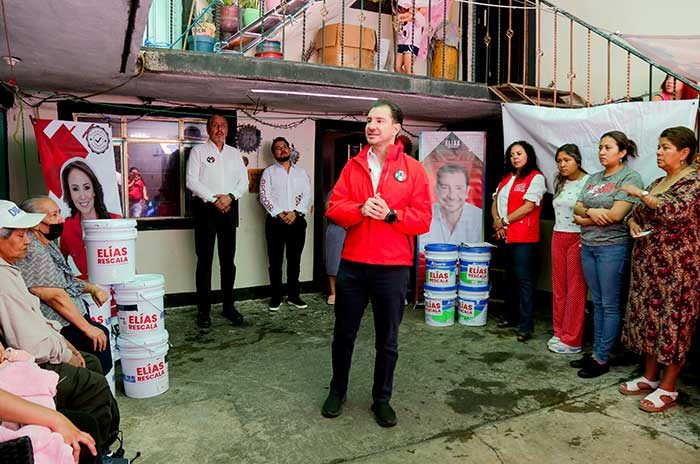Video: Elías Rescala entrega apoyos a familias afectadas por alza de precios en Naucalpan