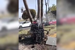 La conductora fue trasladada a un hospital en Toluca.