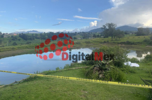 Ambulancia en el lugar del accidente