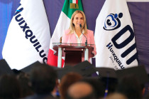 Destacan programas como “Huixquilucan Contigo 24/7” y “Acción por la Educación”.