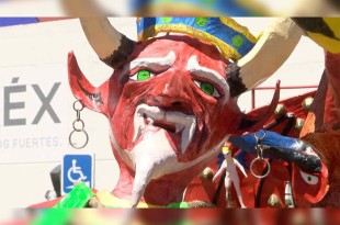 Aunque la quema ya no se realiza, el concurso de "Judas" no se ha detenido y los artesanos siguen creando impresionantes piezas de cartonería.