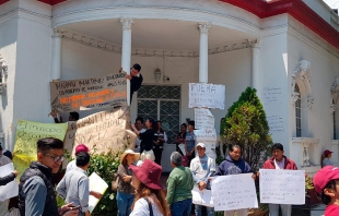 Protestan contra "presunta" negociación de candidaturas en Morena