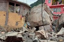 "Los cuerpos de emergencia del Edoméx en coordinación con autoridades federales y municipales ya se encuentran en la Colonia Lázaro Cárdenas"