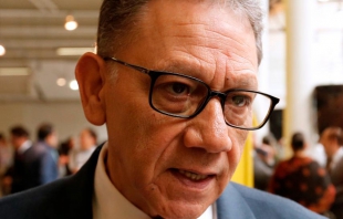 Pide rector a diputados que sea él quien entregue proyecto de Ley de la UAEMex