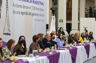 En conferencia, se refirió a sentencias ejemplares como el de los monstruos de Ecatepec, Toluca y Atizapán, además del caso Fátima.