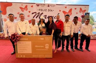 Donato Guerra celebra a más de 3 mil madres con rifas y música por su día