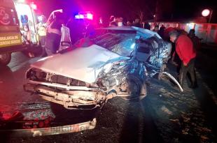 El accidente sucedió sobre la carretera federal Toluca-Villa Victoria, en La Hortaliza, municipio de Almoloya de Juárez.