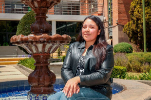 Diana Villalva Cuero, de Zinacantepec, es reconocida con el Premio Mujeres Defensoras de Derechos Humanos 2026 por su compromiso con el medio ambiente.