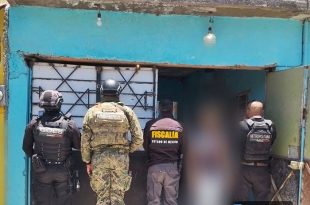 Entre los casos atendidos destaca el de un vecino de Los Héroes Ecatepec que recuperó su casa tras permanecer invadida durante dos años.