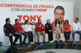 Bajo el lema "Con Rumbo Firme" el candidato de la Coalición "Fuerza y Corazón por el Estado de México", saldrá a las calles a tocar las puertas