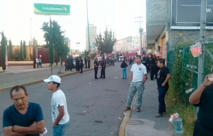Se enfrentan transportistas y golpeadores de la CTC en Texcoco; hay 30 detenidos