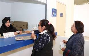 Los pagos de adultos mayores podrán hacerlos a través de un representante