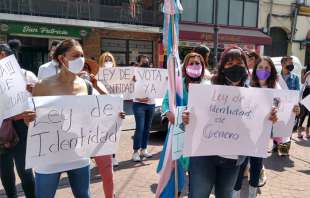 "Estamos hartas y no nos vamos a quedar calladas ante diputados transfóbicos", señaló