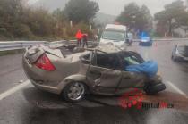 El primero ocurrió en el kilómetro 13+450, en la comunidad de San Pedro Tlanixco y el segundo en el municipio de Villa Guerrero.