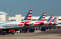 Amenaza Trump a aerolíneas que no quieren transportar a niños inmigrantes