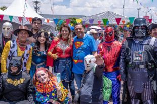 Ricardo Moreno encabeza Mundo DIF Toluca en el Mercado Juárez.