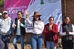 La alcaldesa Carmen Albarrán Gabriel dijo que con el apoyo de la ciudadanía seguirá trabajando en equipo.