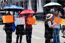Exigen el pago de la quincena trabajada y denuncian retrasos que afectan a personal médico