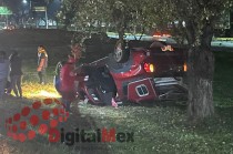 El accidente ocurrió a la altura del Centro Médico ISSEMYM, en dirección a la Ciudad de México, involucrando al menos cuatro vehículos.