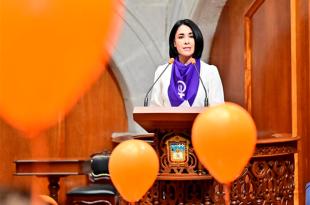Karina Labastida Sotelo, propuso adicionar a las leyes mexiquenses un capítulo específico denominado:“De la Violencia Digital y Mediática"