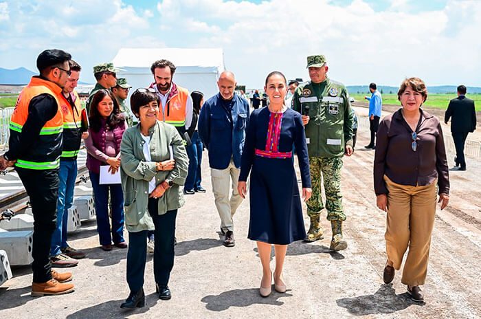 La gobernadora Delfina Gómez y la presidenta Claudia Sheinbaum recorrieron la estación Xaltocan-Nextlalpan para supervisar el avance del Tren México-Pachuca.