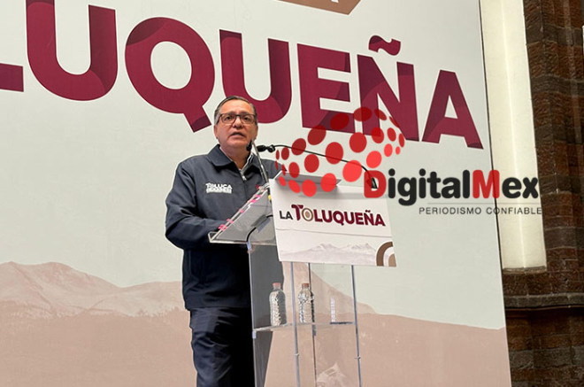 Durante la conferencia La Toluqueña, el alcalde explicó que la iniciativa busca arborizar zonas clave del municipio como un acto de amor por la ciudad.