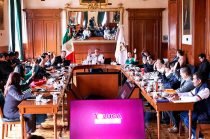 El Cabildo de Toluca autorizó la realización de tres bailes públicos gratuitos en distintas delegaciones del municipio, donde habrá vigilancia de policías, Protección Civil y Bomberos.