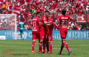 "El Diablo" se reafirma en el liderato del torneo