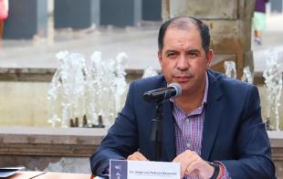 Pedraza Navarrete señaló que las acciones coordinadas entre sociedad civil, gobierno y el sector empresarial son el equilibrio para mantener empresas seguras y libres de contagios por COVID-19