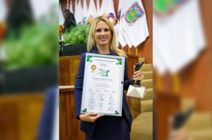 La presidenta municipal, Romina Contreras, destacó que esta premiación reconoce las fortalezas institucionales y la gestión sólida de la Hacienda Municipal de Huixquilucan.